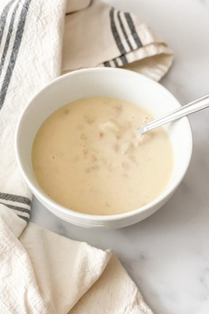 Creamy New England Clam Chowder